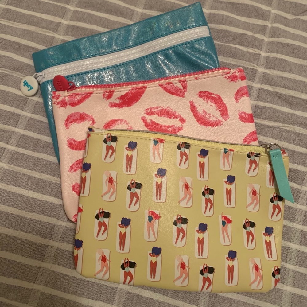Set of 3 travel bags